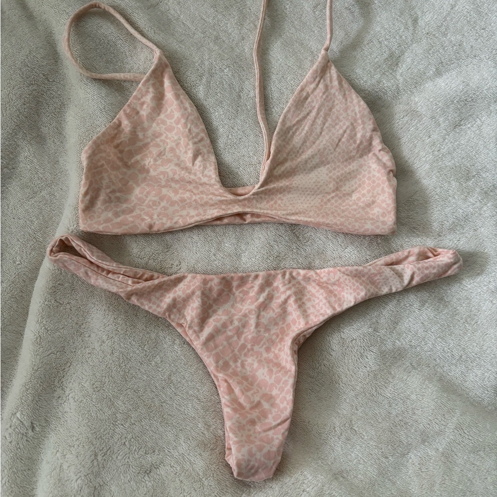 ACACIA pink snake lining